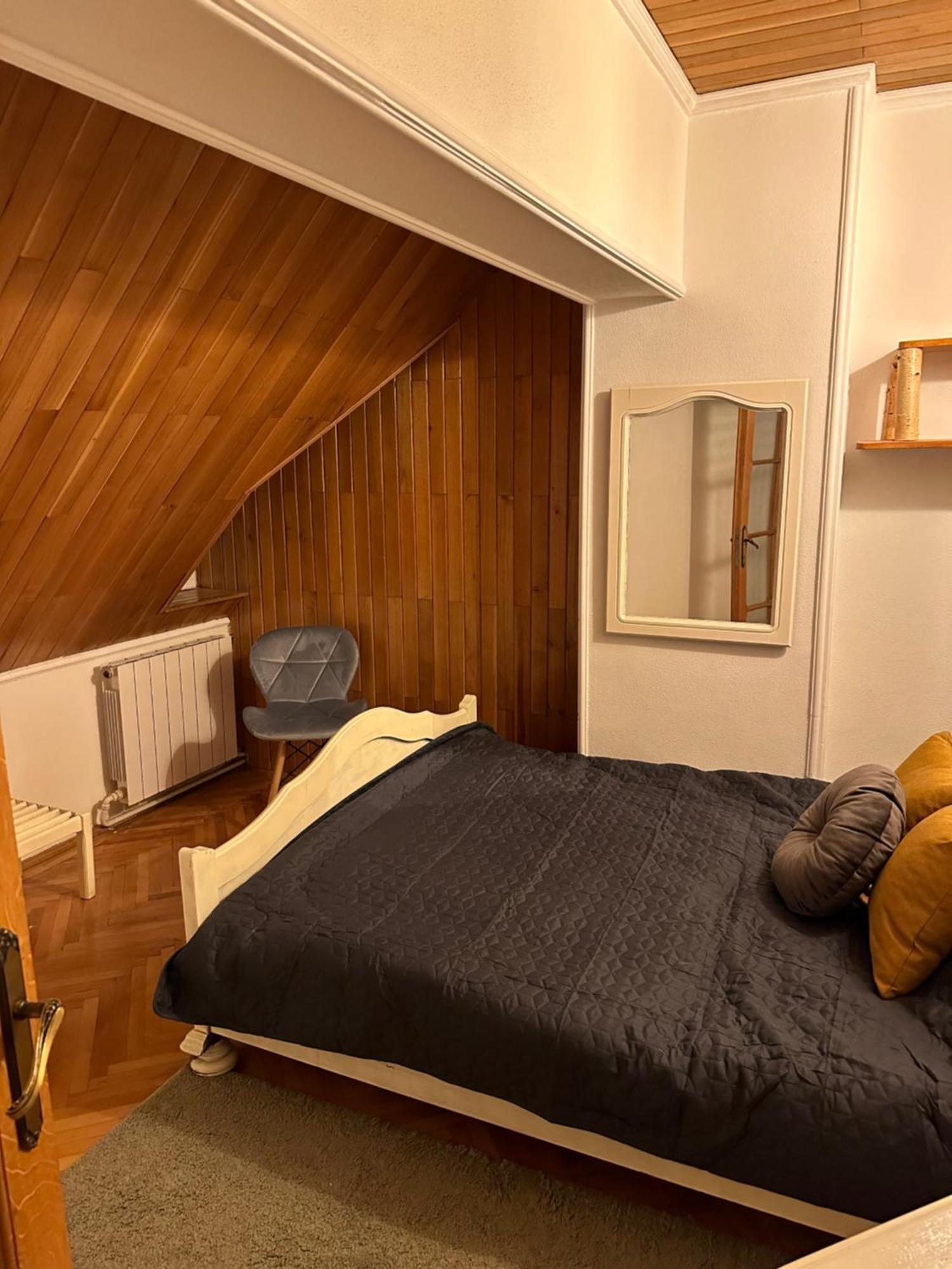 Pine Peak Apartments Predeál Kültér fotó