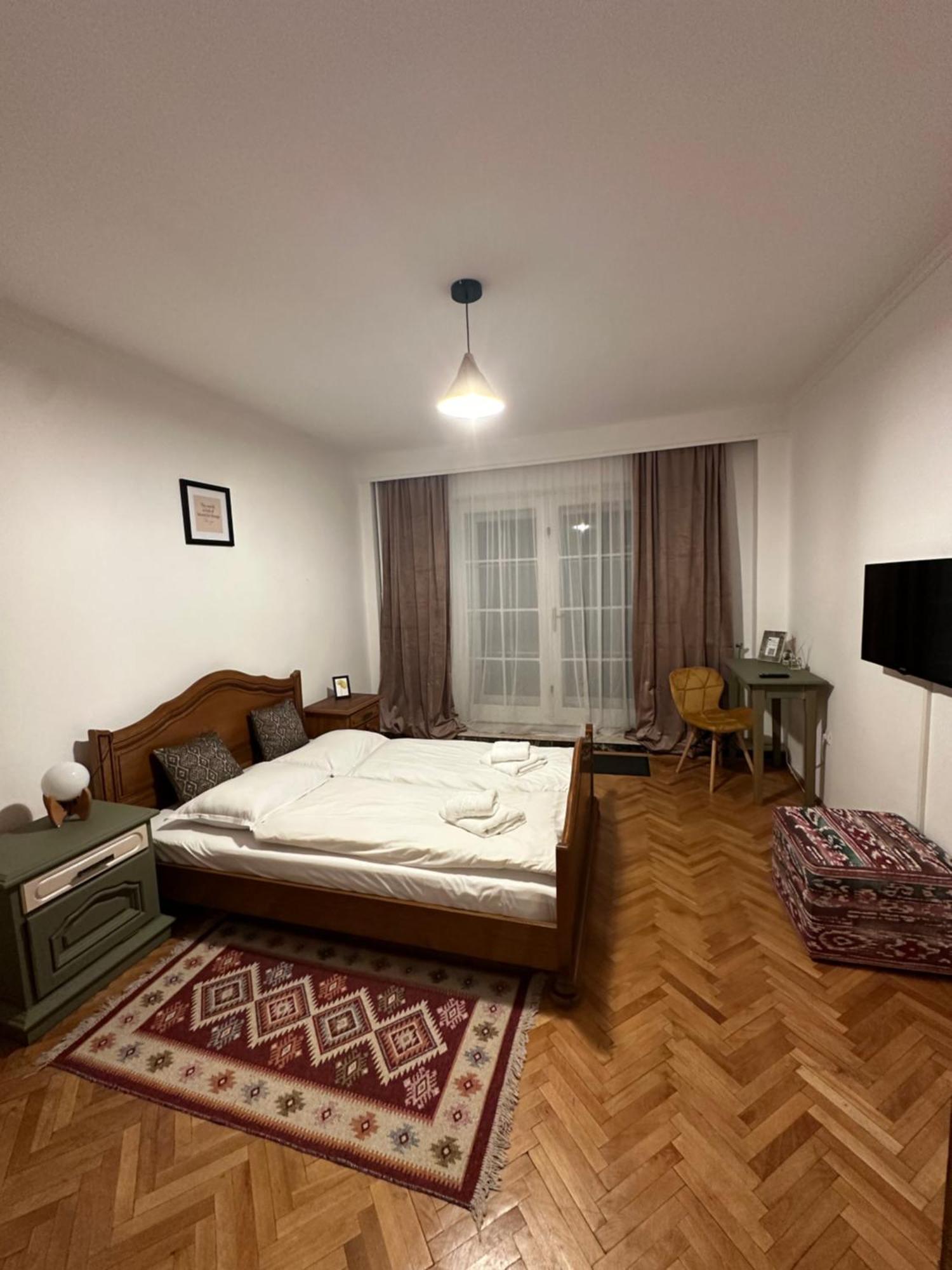 Pine Peak Apartments Predeál Kültér fotó